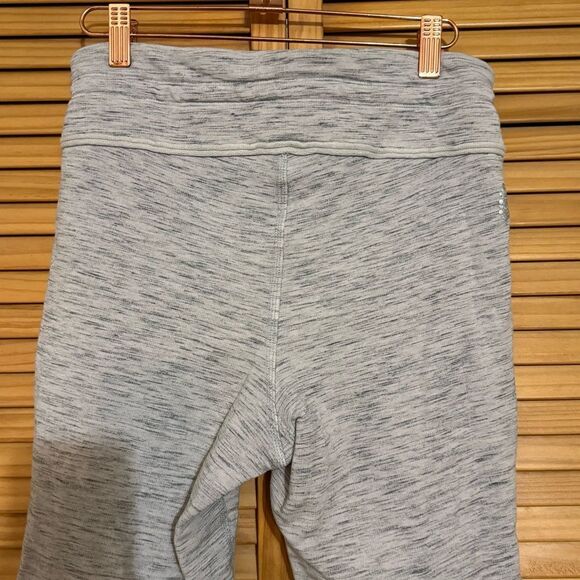 FP Movement Shorts size Medium - Picture 4 of 6